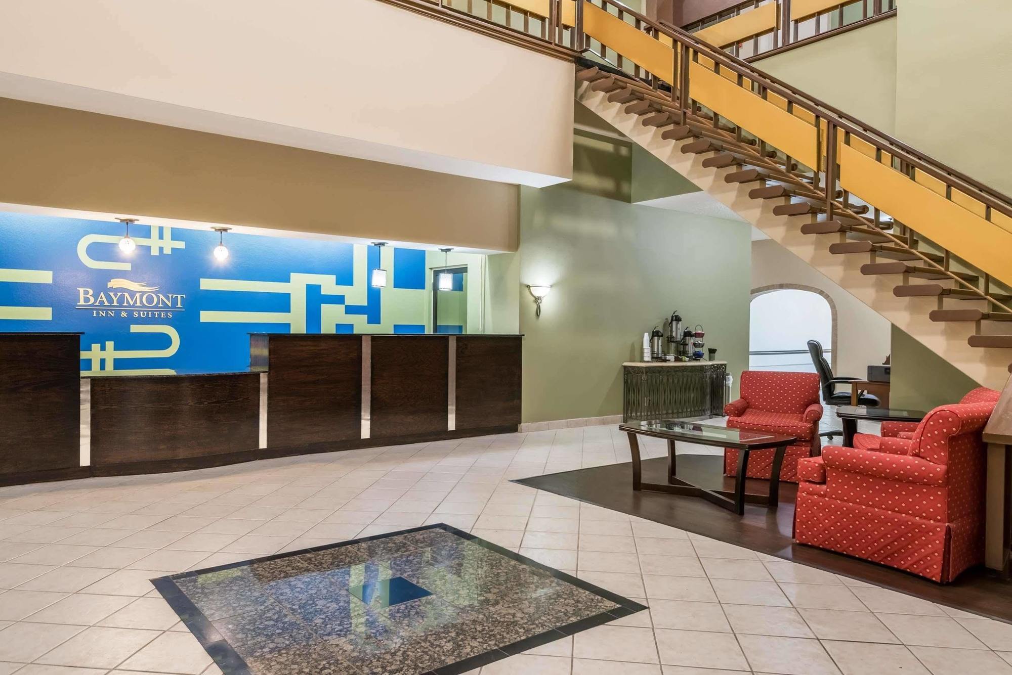 Baymont By Wyndham Kokomo Exterior photo
